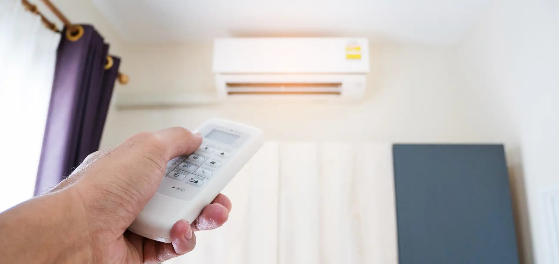 Дистанционно управление на инверторен климатик в домашна среда